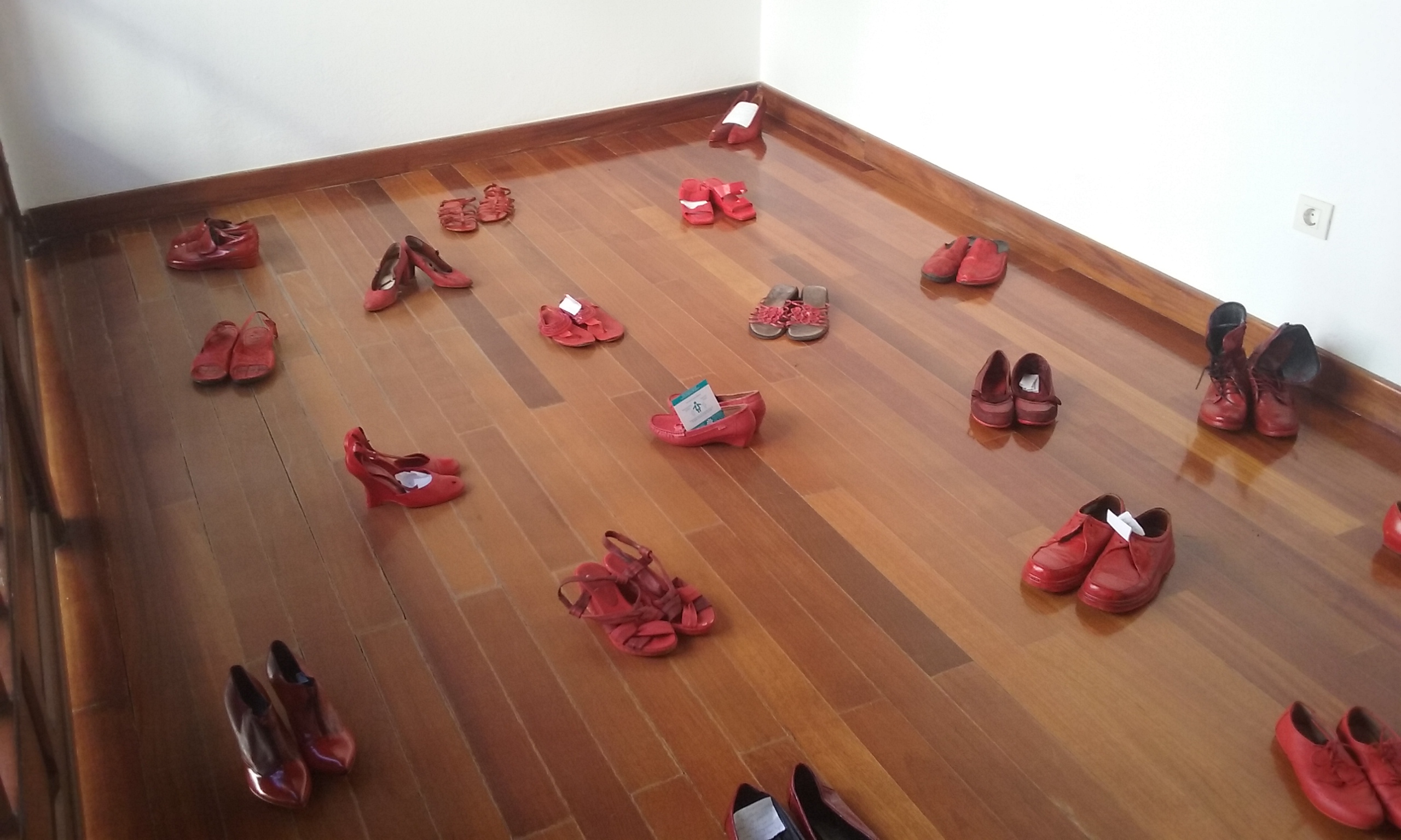 Zapatos Rojos, de Elina Chauvet